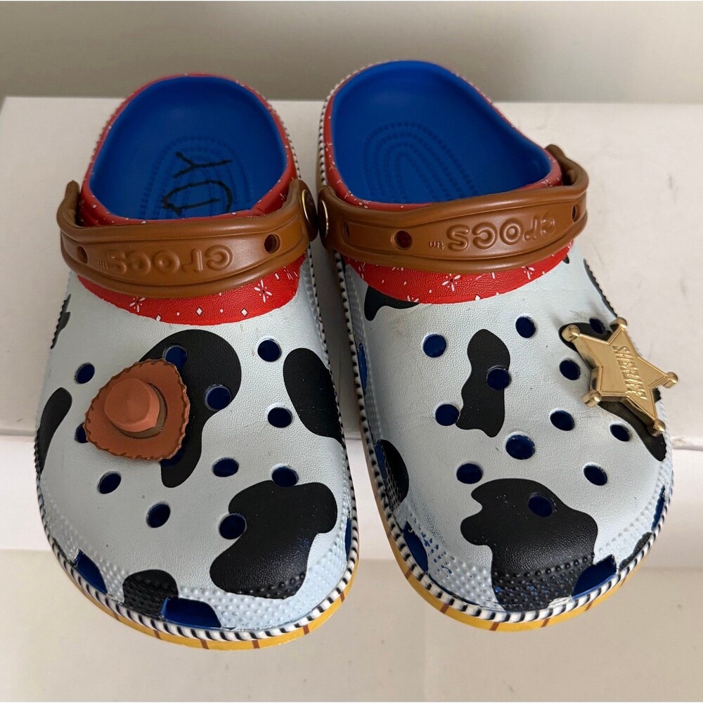 CROCS TOY STORY SHERIFF WOODY CLASSIC CLOG Women’s Size 7
